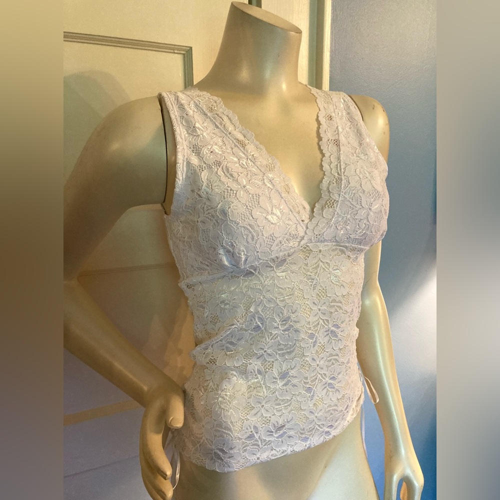 🐇Sheer Lace Basic Universal Tank Top, size Large